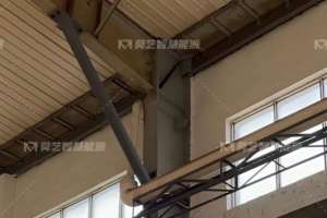 莫艺修缮为您浅析钢结构厂房斜撑加固技术